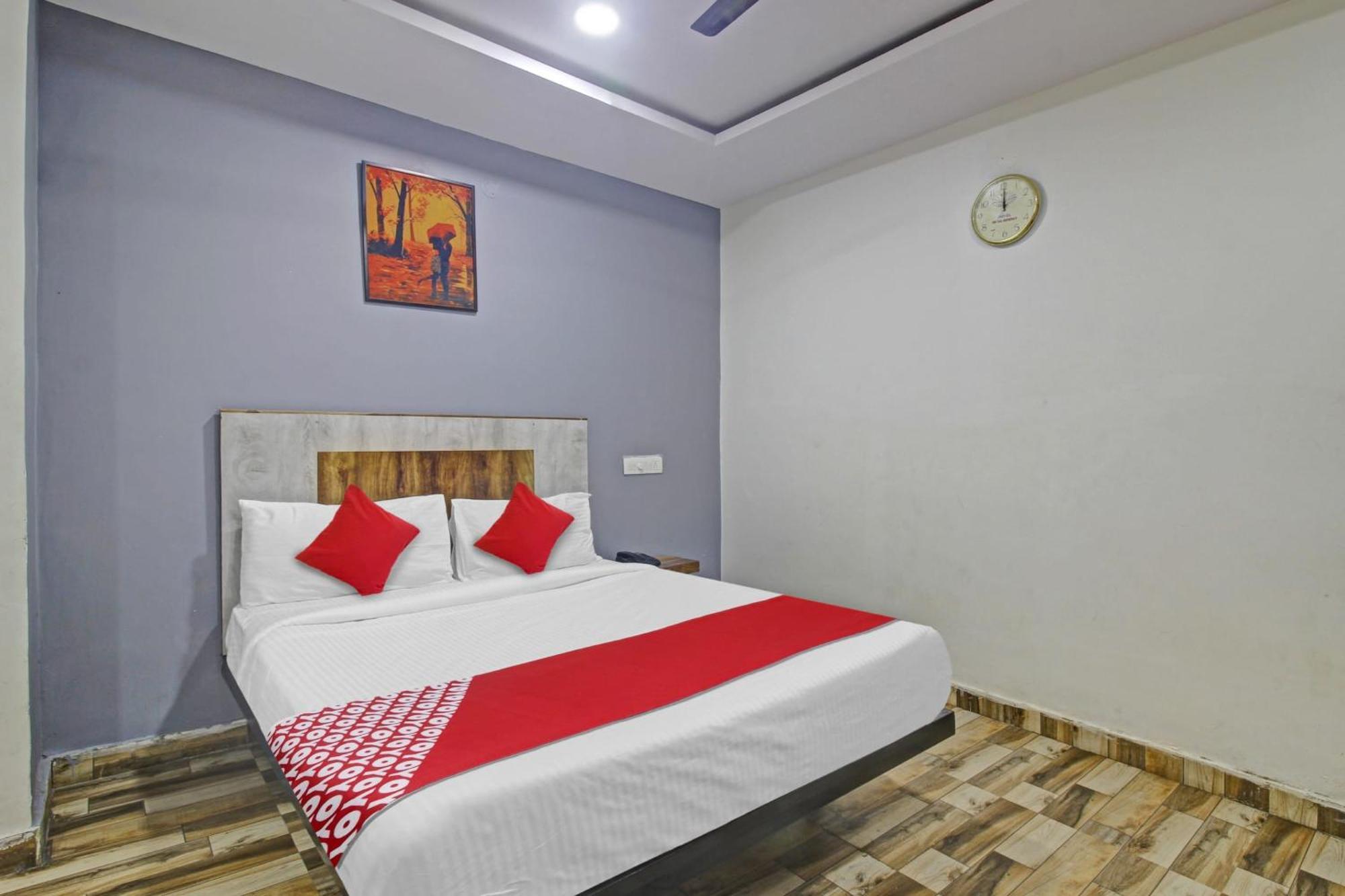 Super Hotel O Sri Sai Regency Hyderabad Luaran gambar