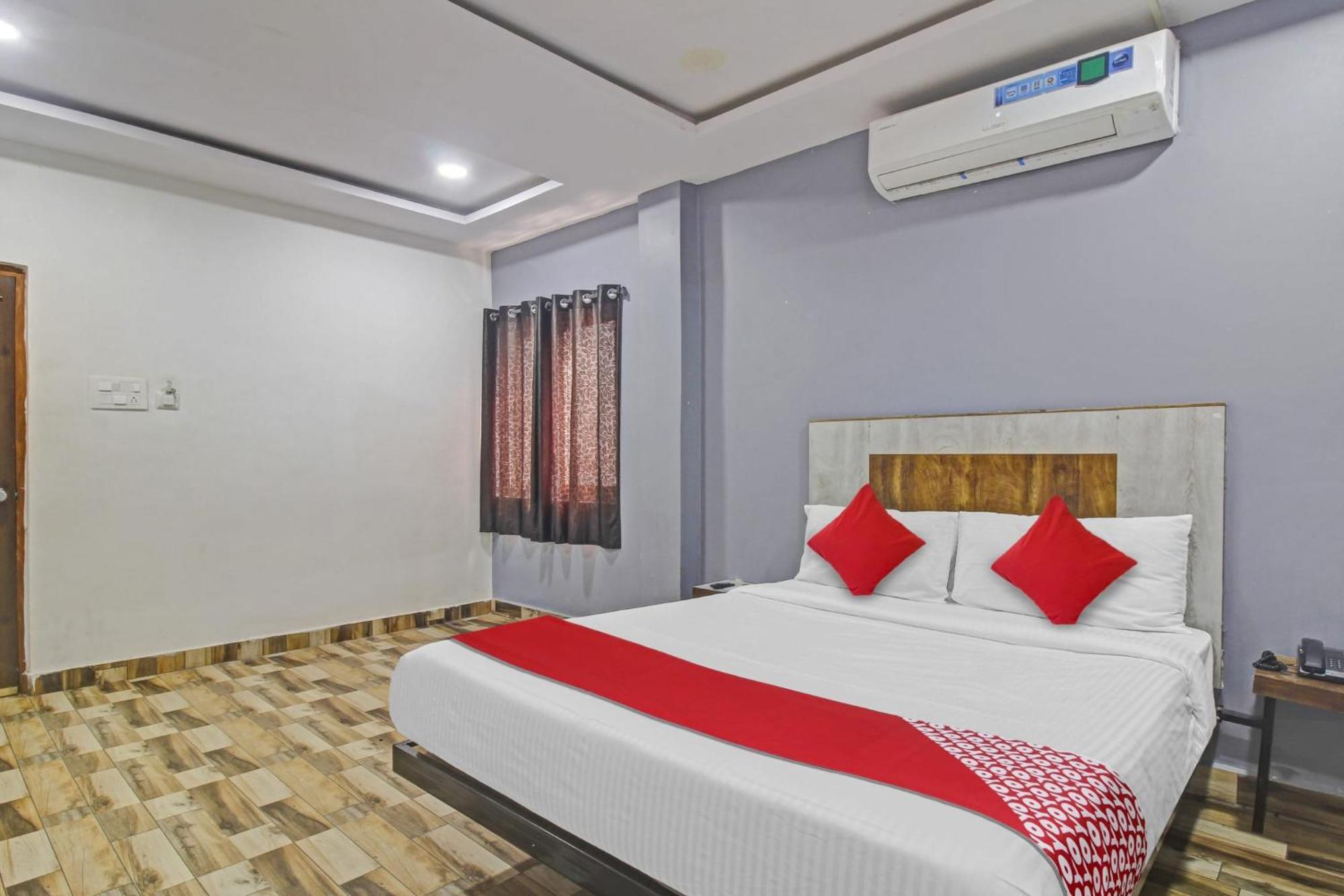 Super Hotel O Sri Sai Regency Hyderabad Luaran gambar