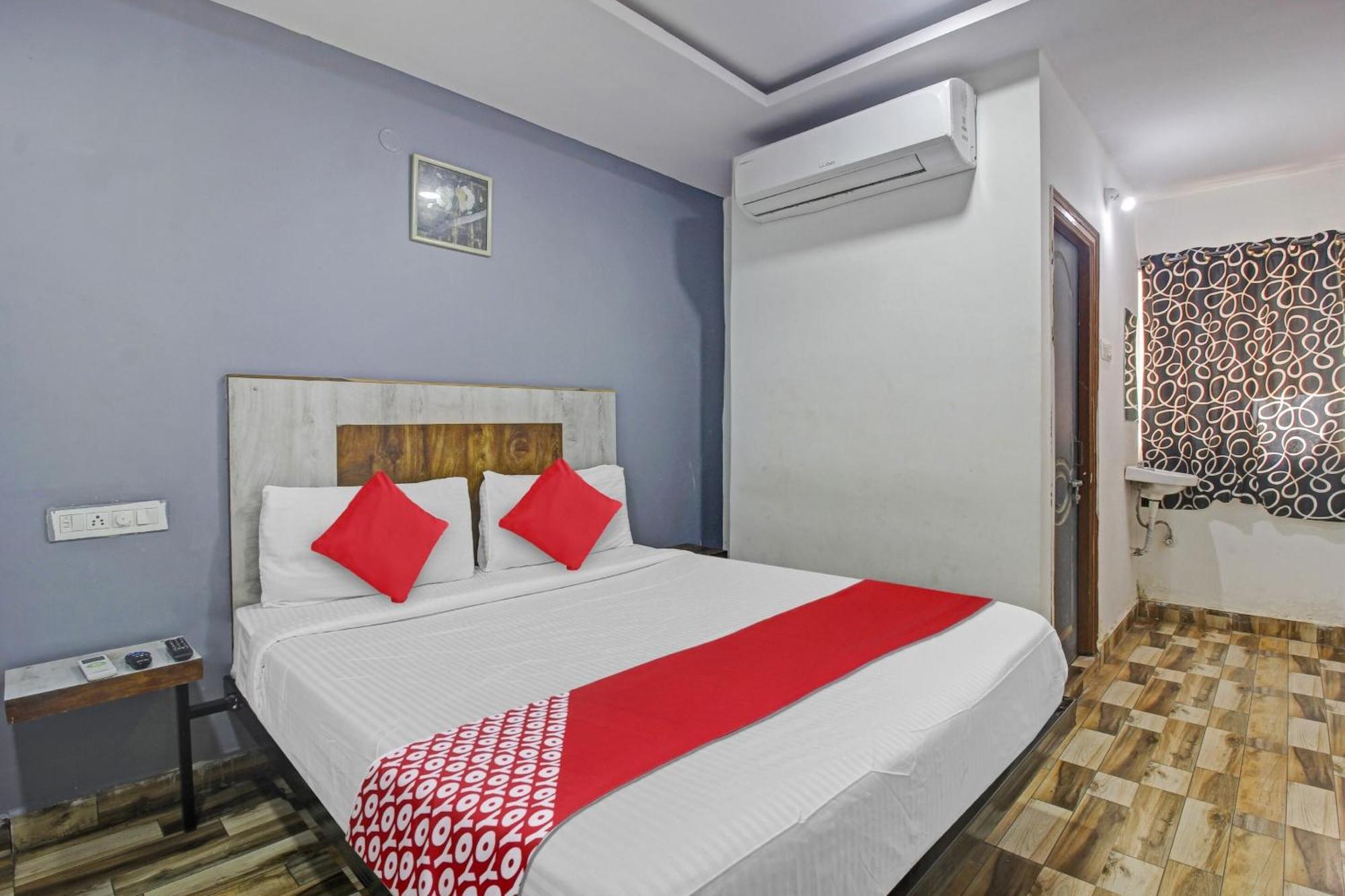 Super Hotel O Sri Sai Regency Hyderabad Luaran gambar
